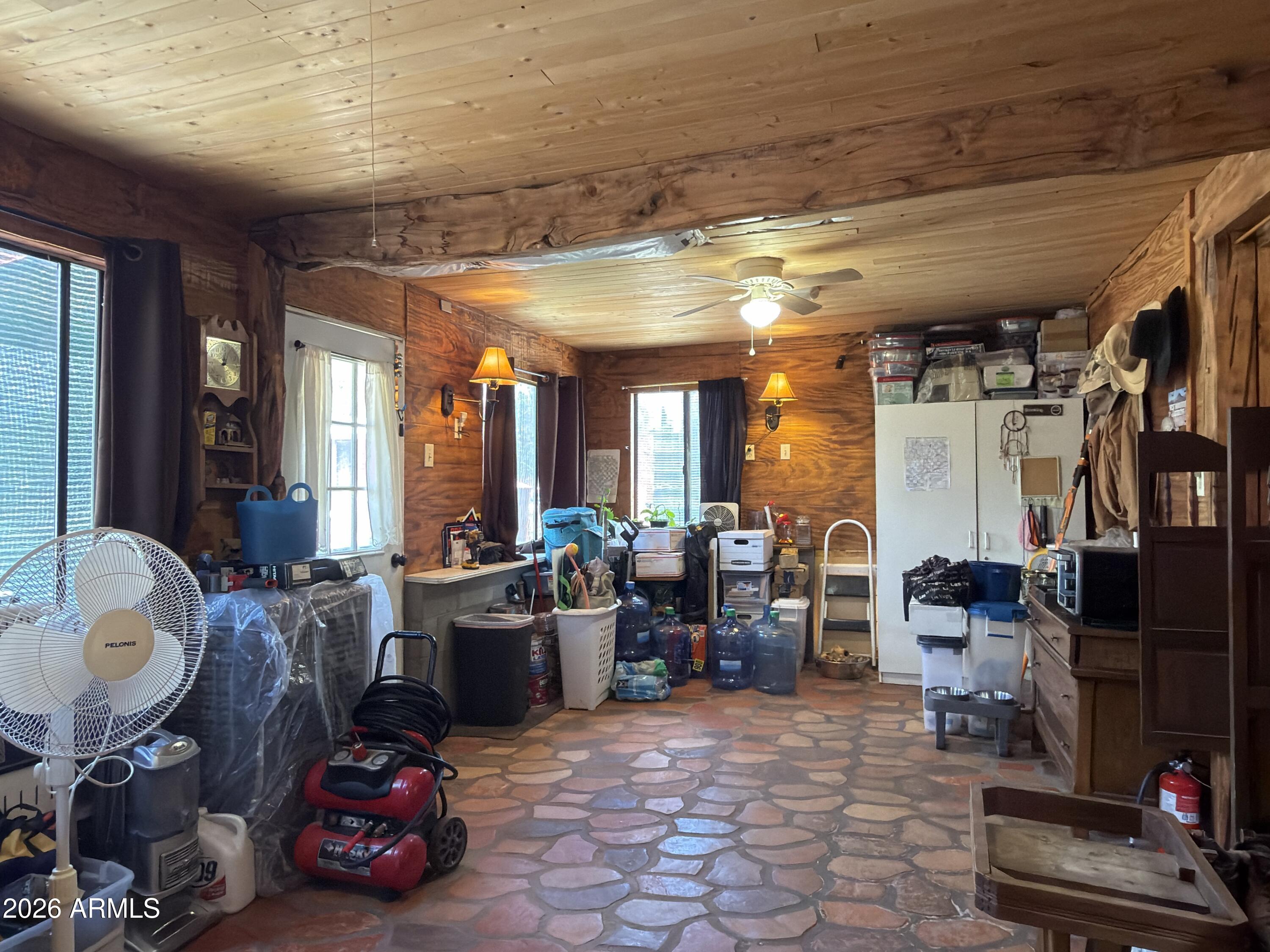21750 Ranch Road Williams, AZ 86046 - Photo 19 of 47 Indoor Storage Room