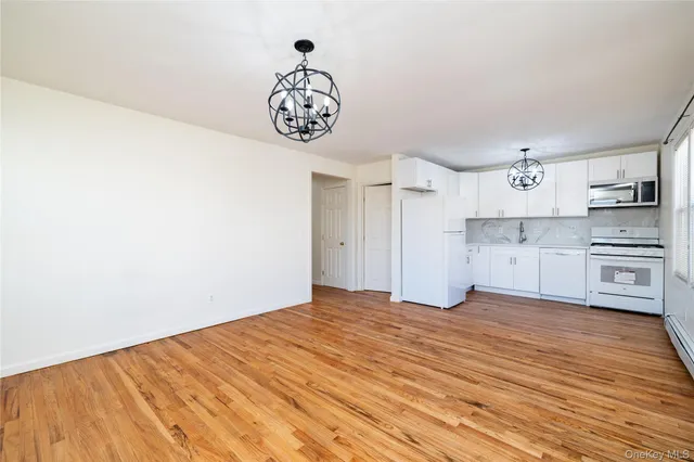 $3,800 | 66 East Walnut Street, Long Beach, NY 11561