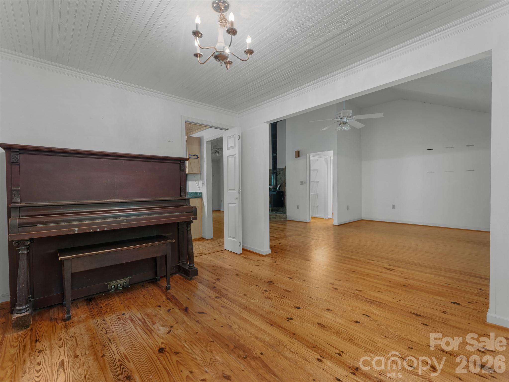 95 Substation Road Saluda, NC 28773 - Photo 5 of 25 Gallery Image 5