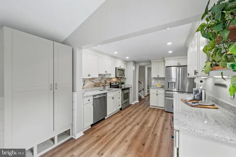 $585,000 | 9359 Gentle Way, Columbia, MD 21045