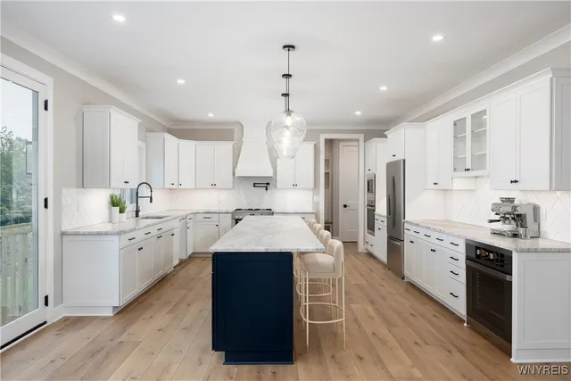 $879,900 | 3941 Wheatfield Crossing, North Tonawanda, NY 14120