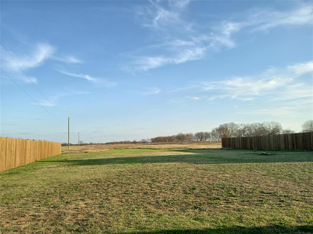 750 Section House Road Ennis, TX 75119 - Photo 5 of 14