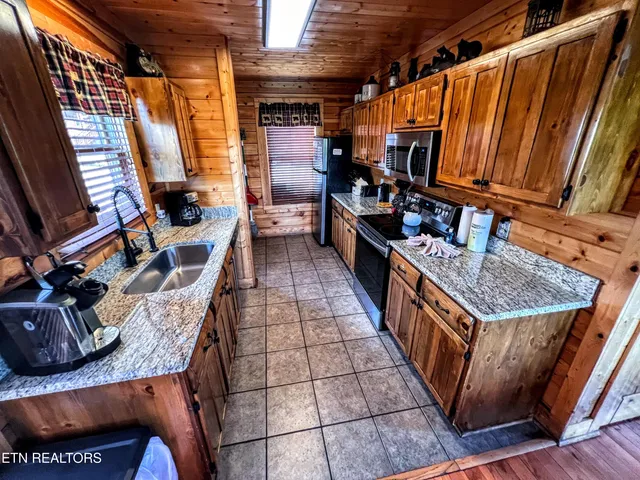 $765,000 | 2866 White Oak Ridge Lane, Sevierville, TN 37862