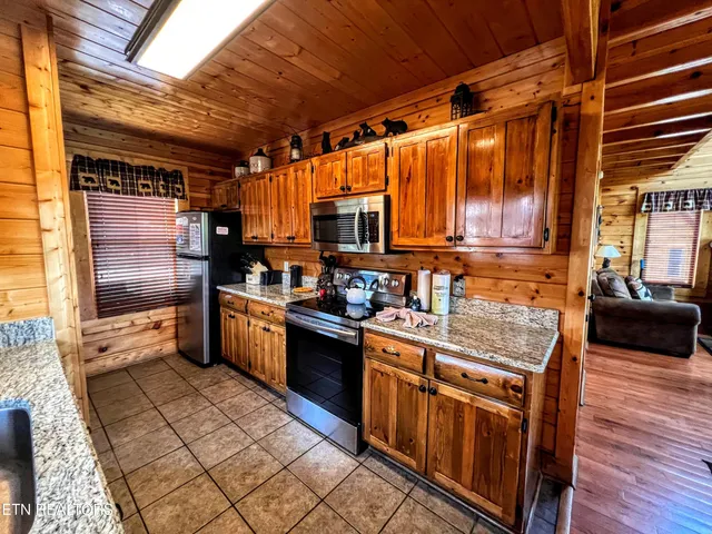 $765,000 | 2866 White Oak Ridge Lane, Sevierville, TN 37862