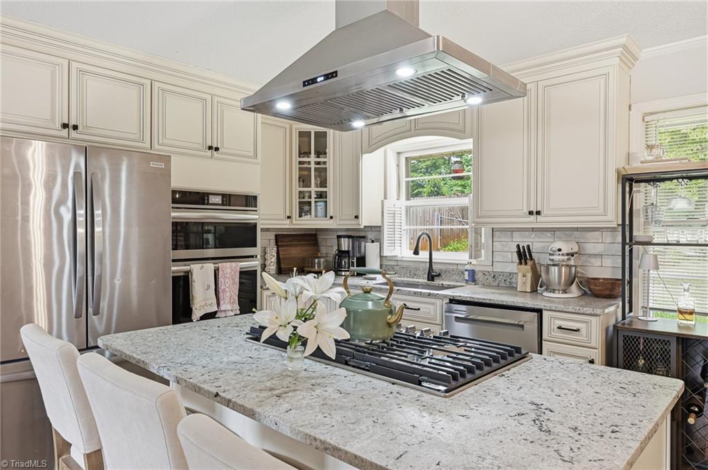 136 Queensbury Road Winston-Salem, NC 27104 - Photo 11 of 26