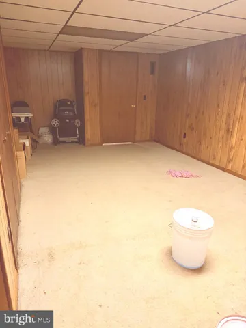 a bathroom with a toilet