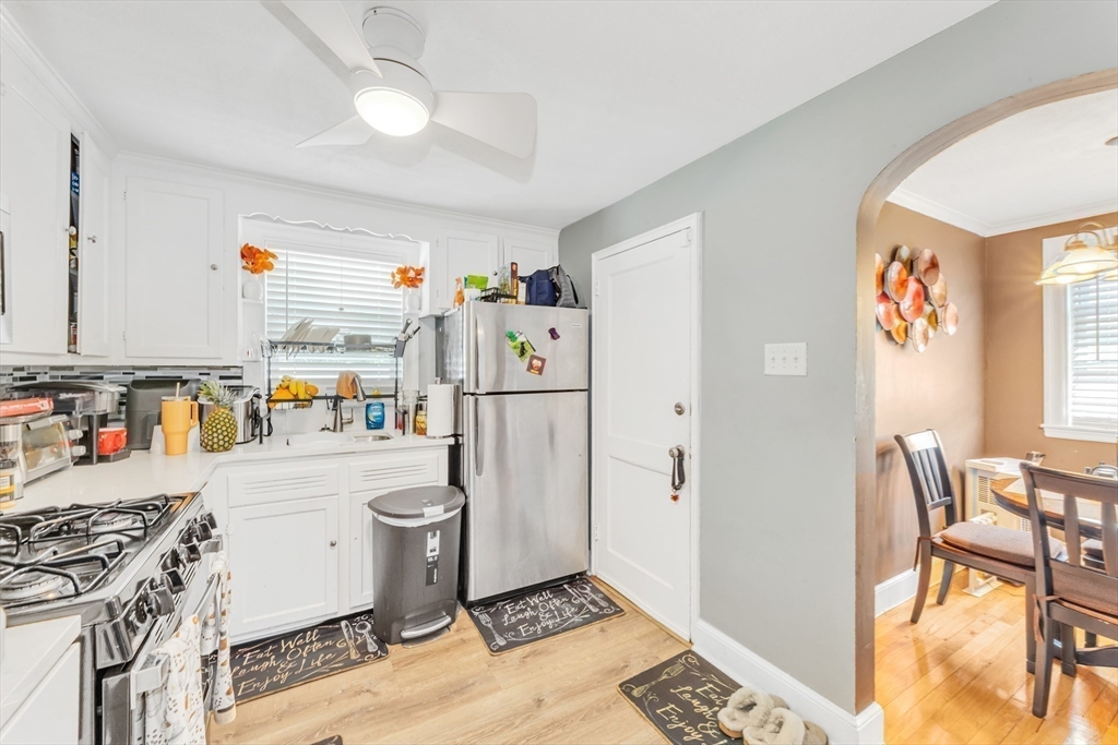 30 Bateman Street Boston, MA 02131 - Photo 15 of 32