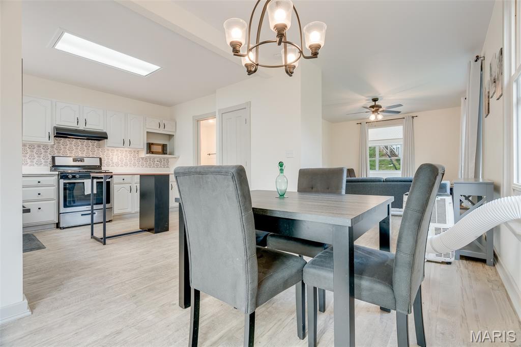 1334 Monroe Street Alton, IL 62002 - Photo 12 of 37