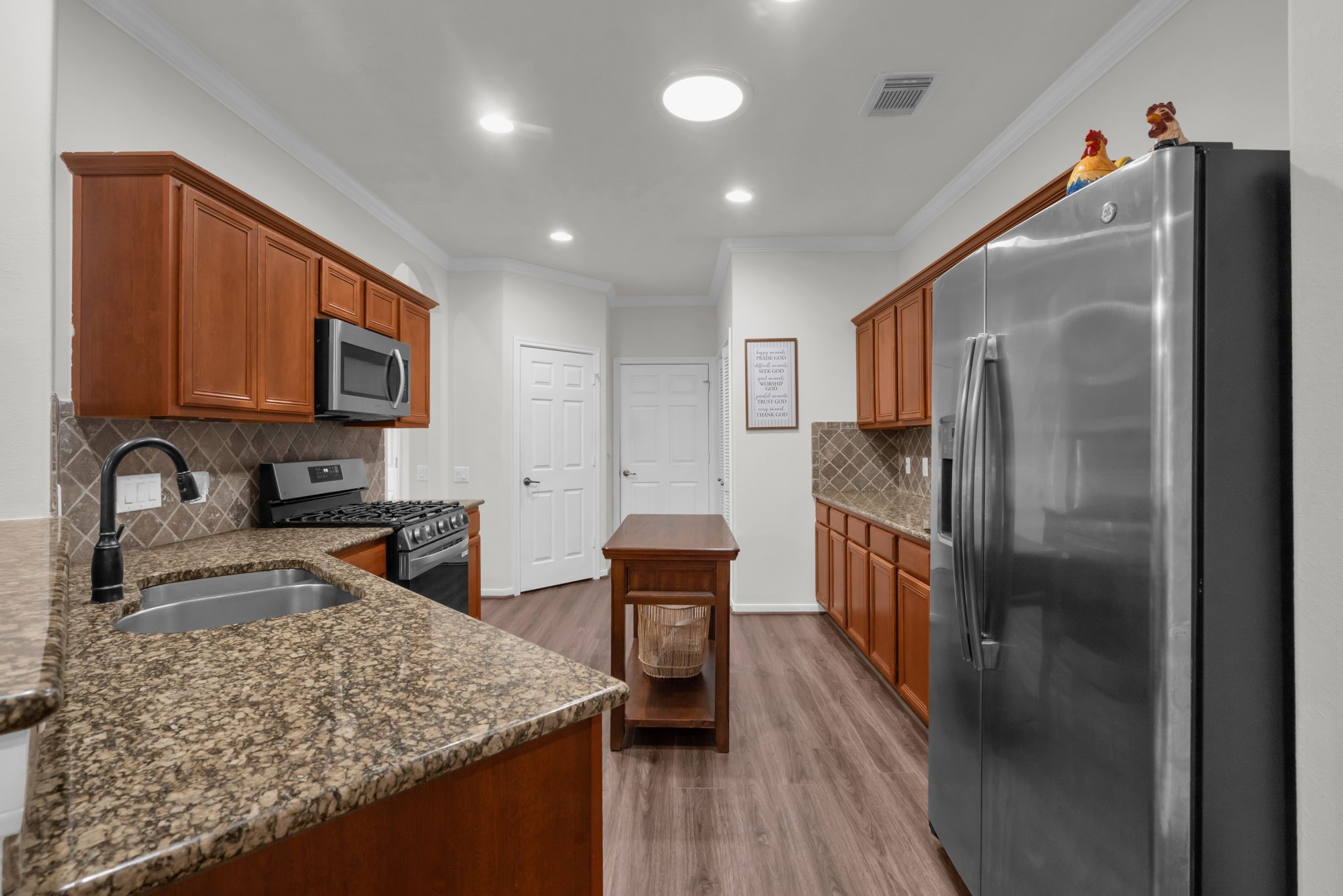 183 West Kentwick Place Conroe, TX 77384 - Photo 13 of 48