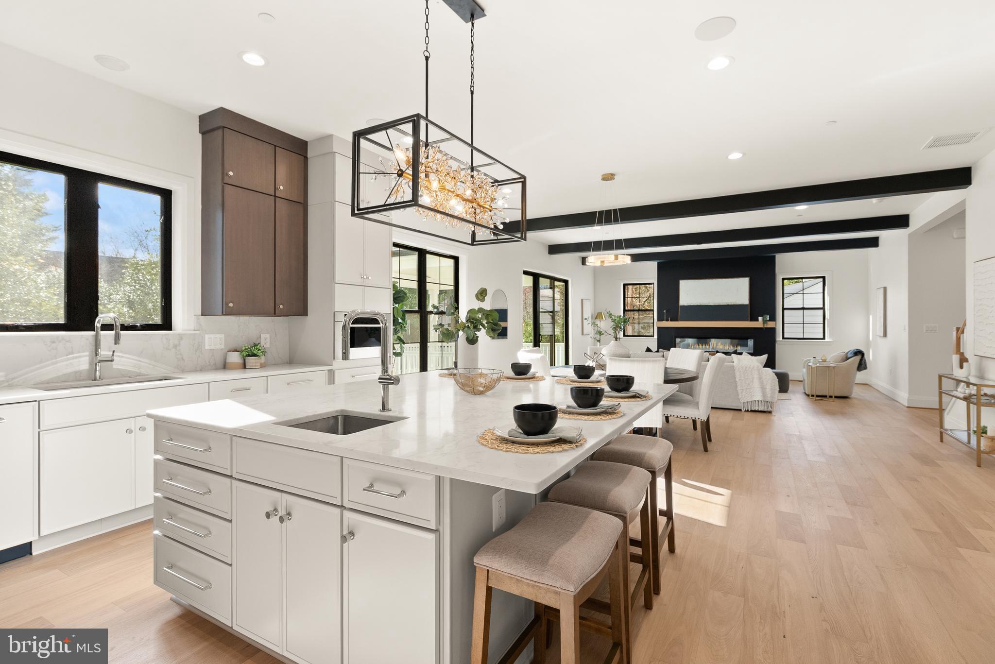 5804 Ridgefield Road Bethesda, MD 20816 - Photo 20 of 56 Main Level Kitchen Breakfast
