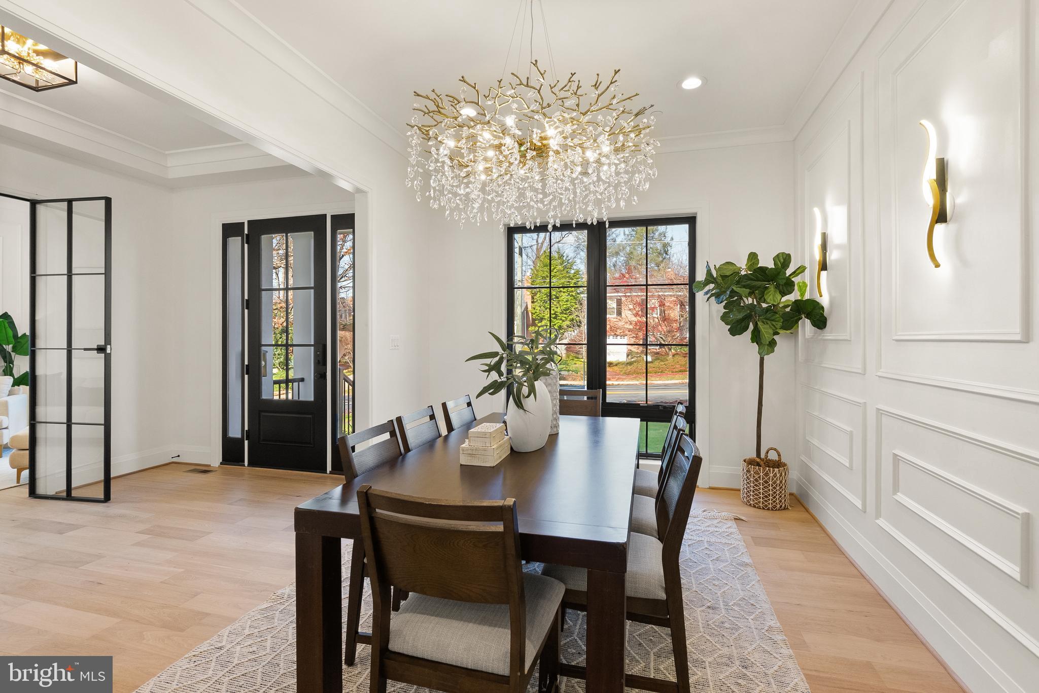 5804 Ridgefield Road Bethesda, MD 20816 - Photo 8 of 53 a view of a dining room with furniture and window