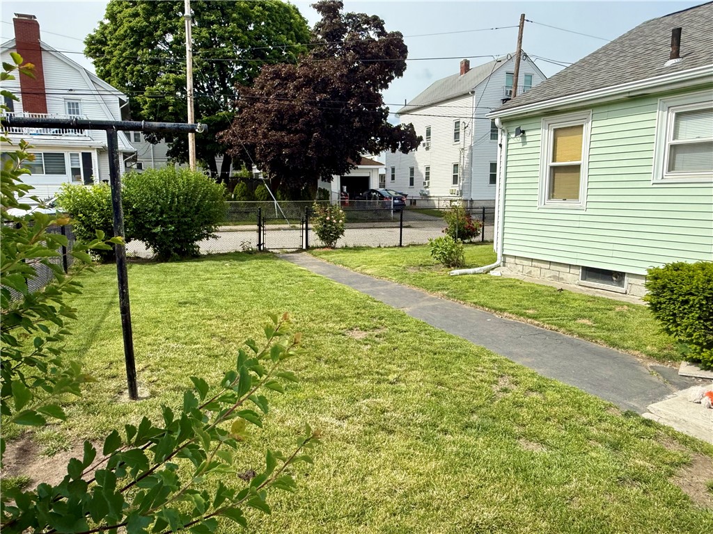 3 Clover Street Pawtucket, RI 02860 - Photo 20 of 22