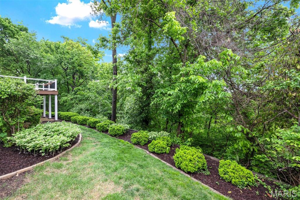 157 Spring Leigh Court Ballwin, MO 63011 - Photo 16 of 68