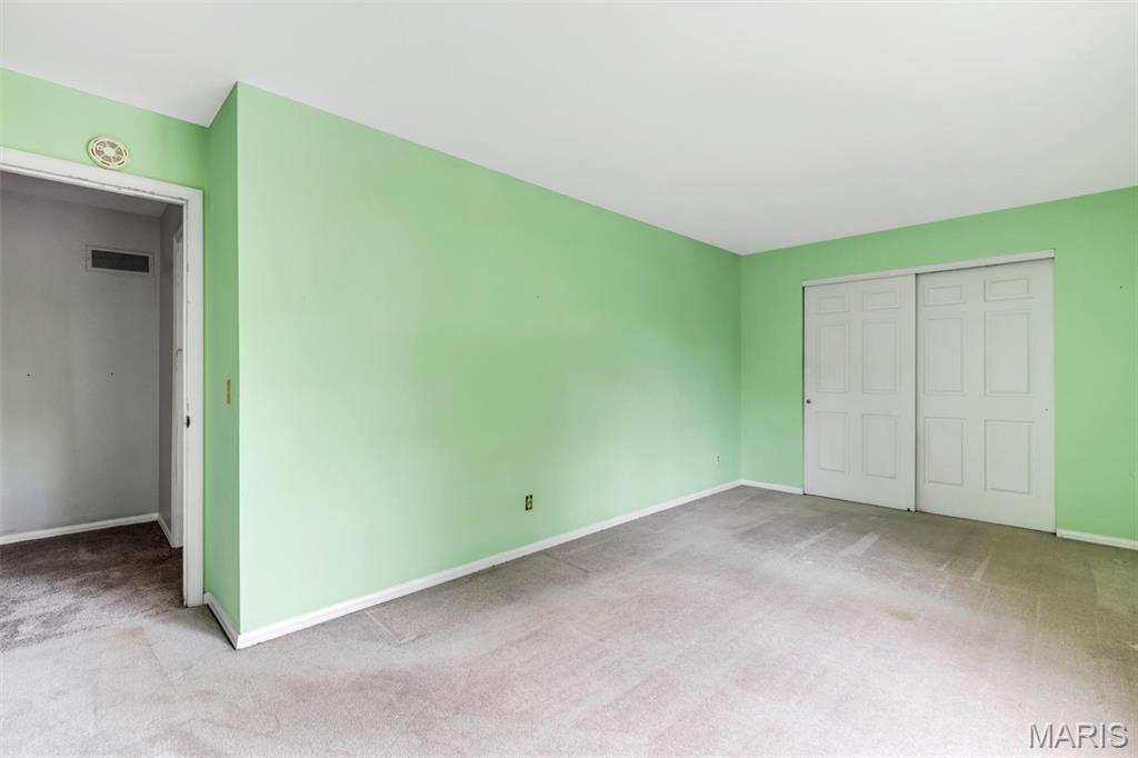 157 Spring Leigh Court Ballwin, MO 63011 - Photo 58 of 68