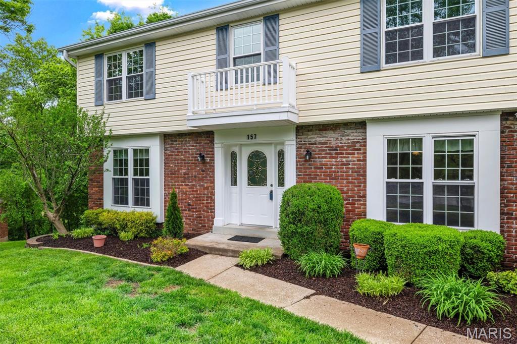 157 Spring Leigh Court Ballwin, MO 63011 - Photo 6 of 68