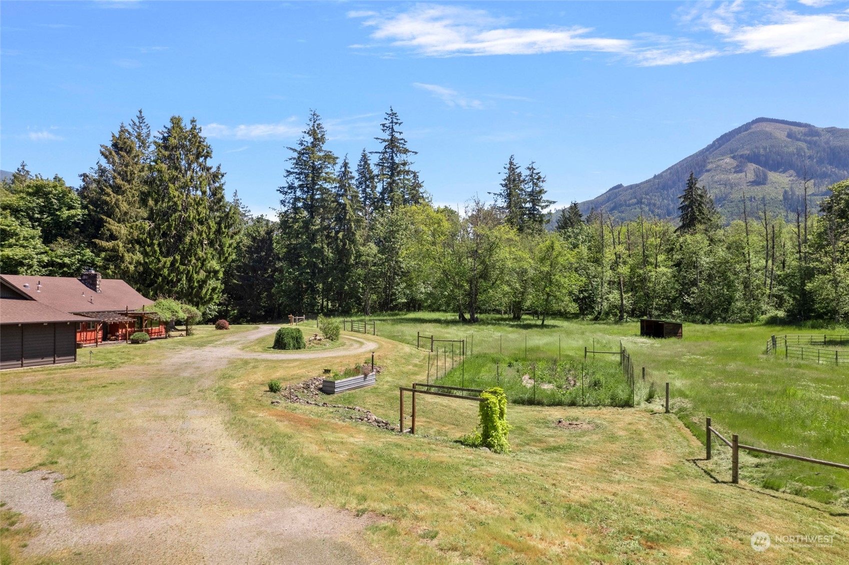 10186 Warfield Road Sedro-Woolley, WA 98284 - Photo 38 of 39 Gallery Image 38
