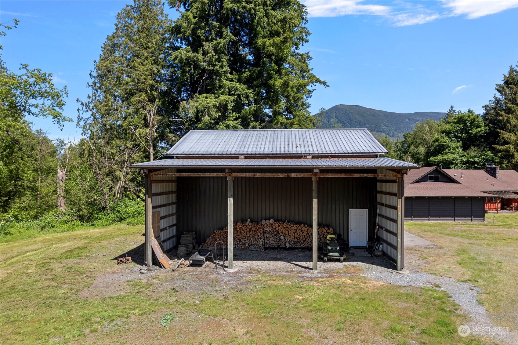 10186 Warfield Road Sedro-Woolley, WA 98284 - Photo 8 of 39 Gallery Image 8