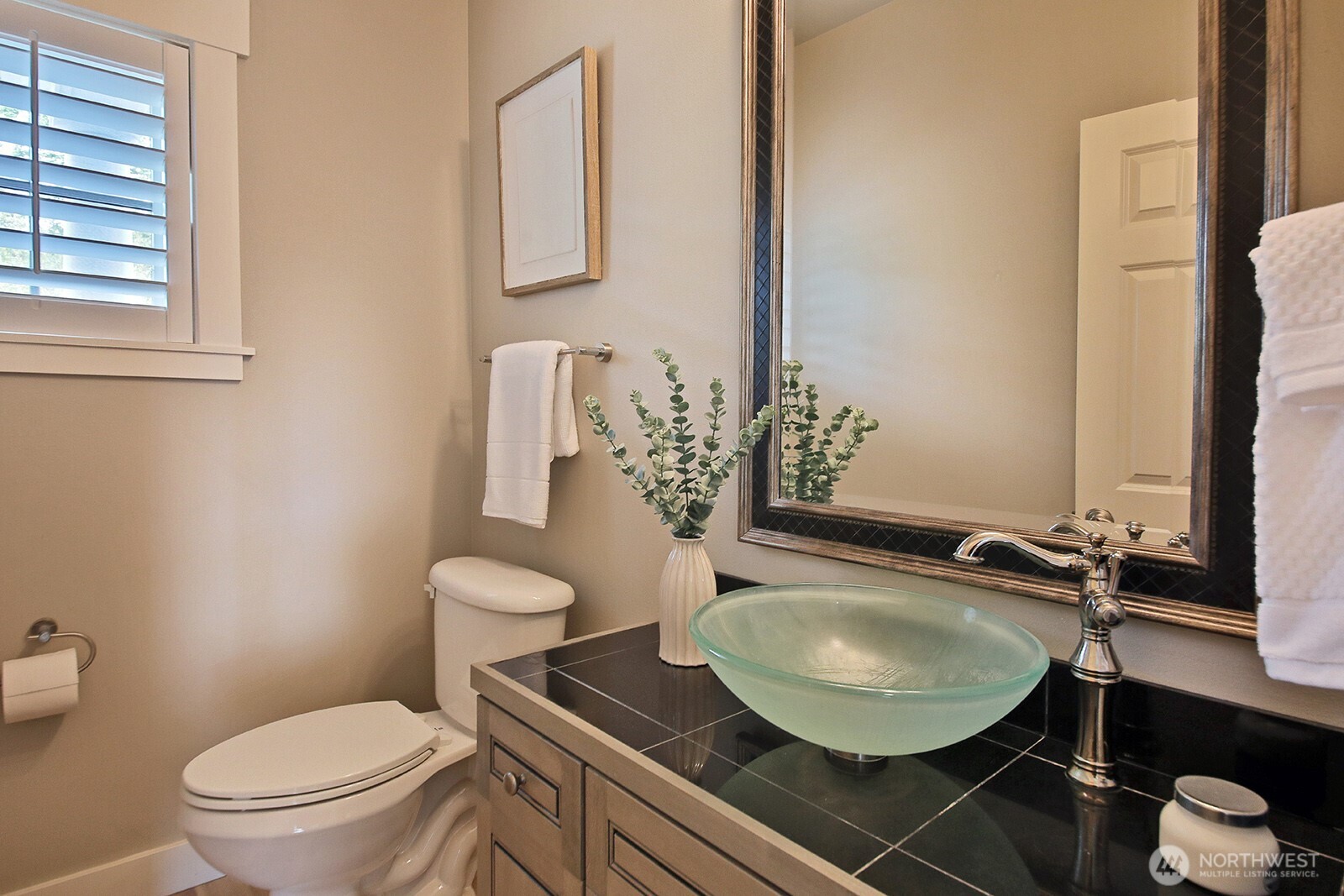 8065 South George Drive Clinton, WA 98236 - Photo 16 of 40