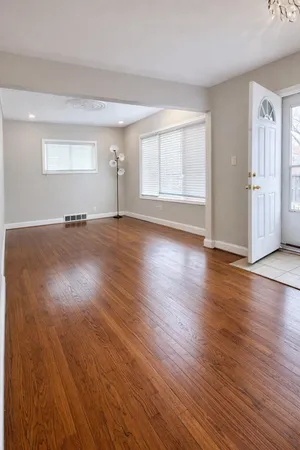 $200,000 | 14415 Lithgow Street, Dearborn, MI 48126