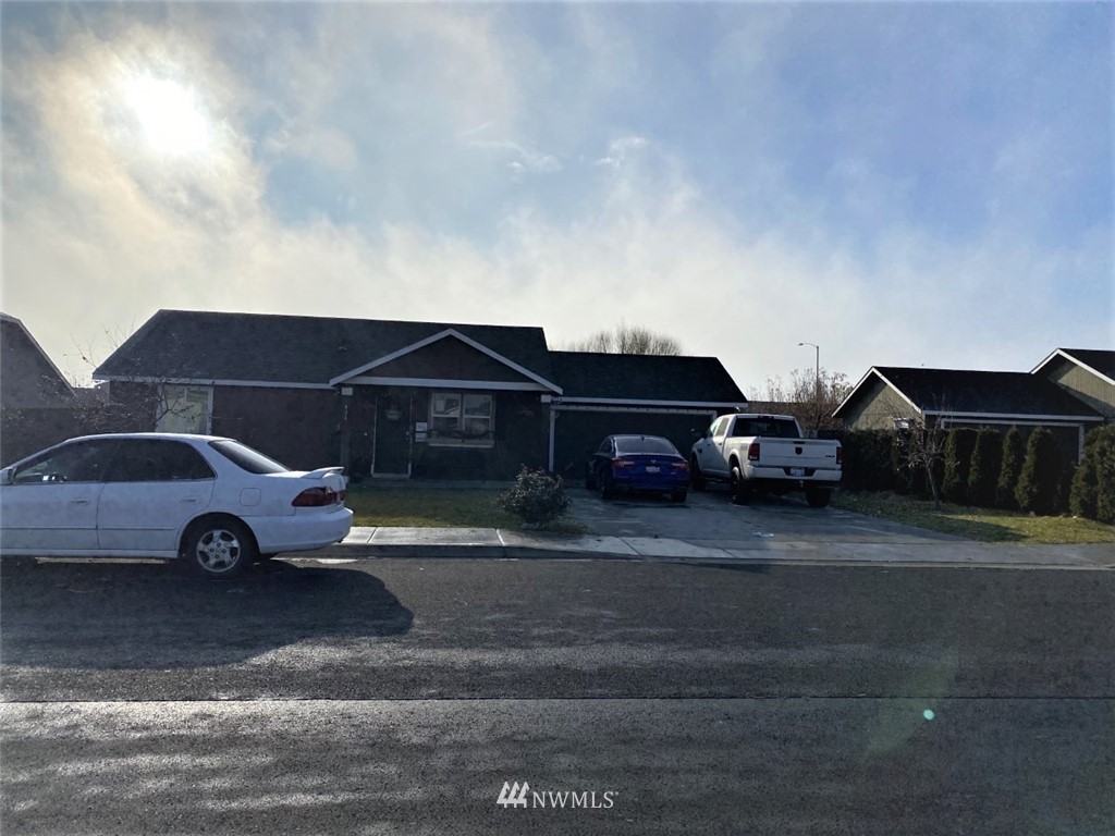 424 R Street Southwest Quincy, WA 98848 - Photo 1 of 1 Gallery Image 1