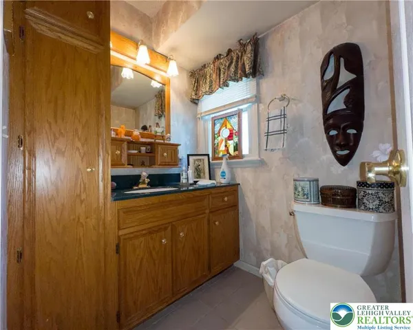 $599,900 | 4500 Hanoverville Road, Bethlehem, PA 18020