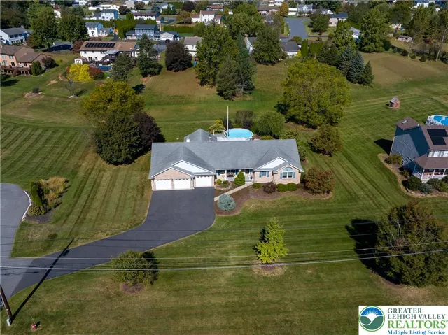 $599,900 | 4500 Hanoverville Road, Bethlehem, PA 18020