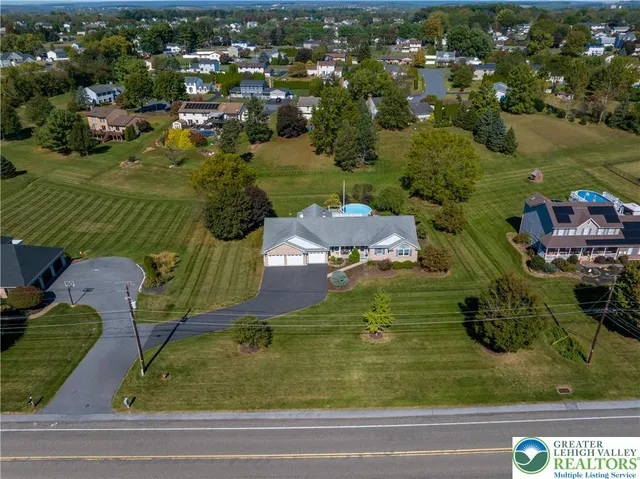 $599,900 | 4500 Hanoverville Road, Bethlehem, PA 18020