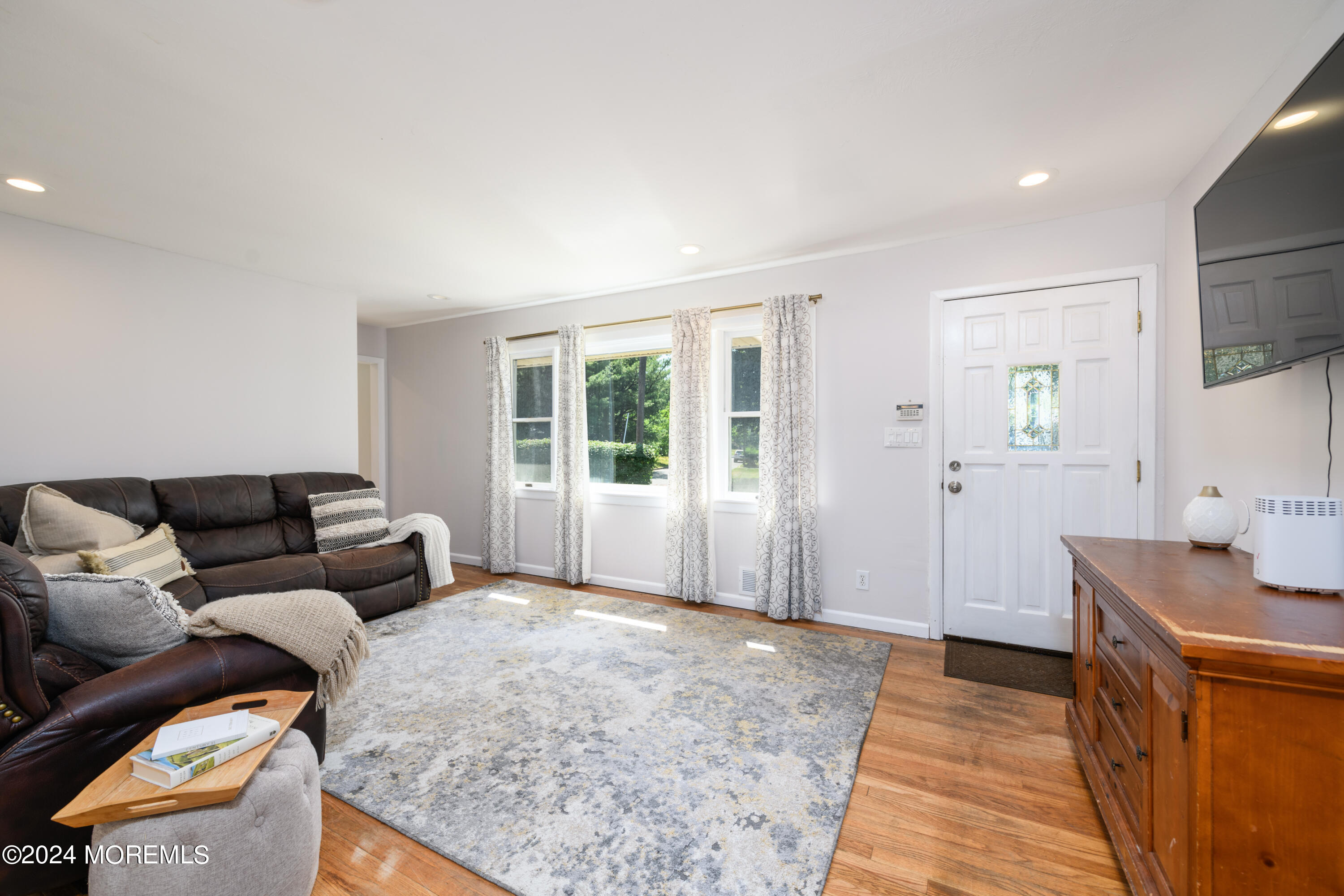 2 Morford Road Middletown, NJ 07748 - Photo 6 of 29 BAP_8672-Edit
