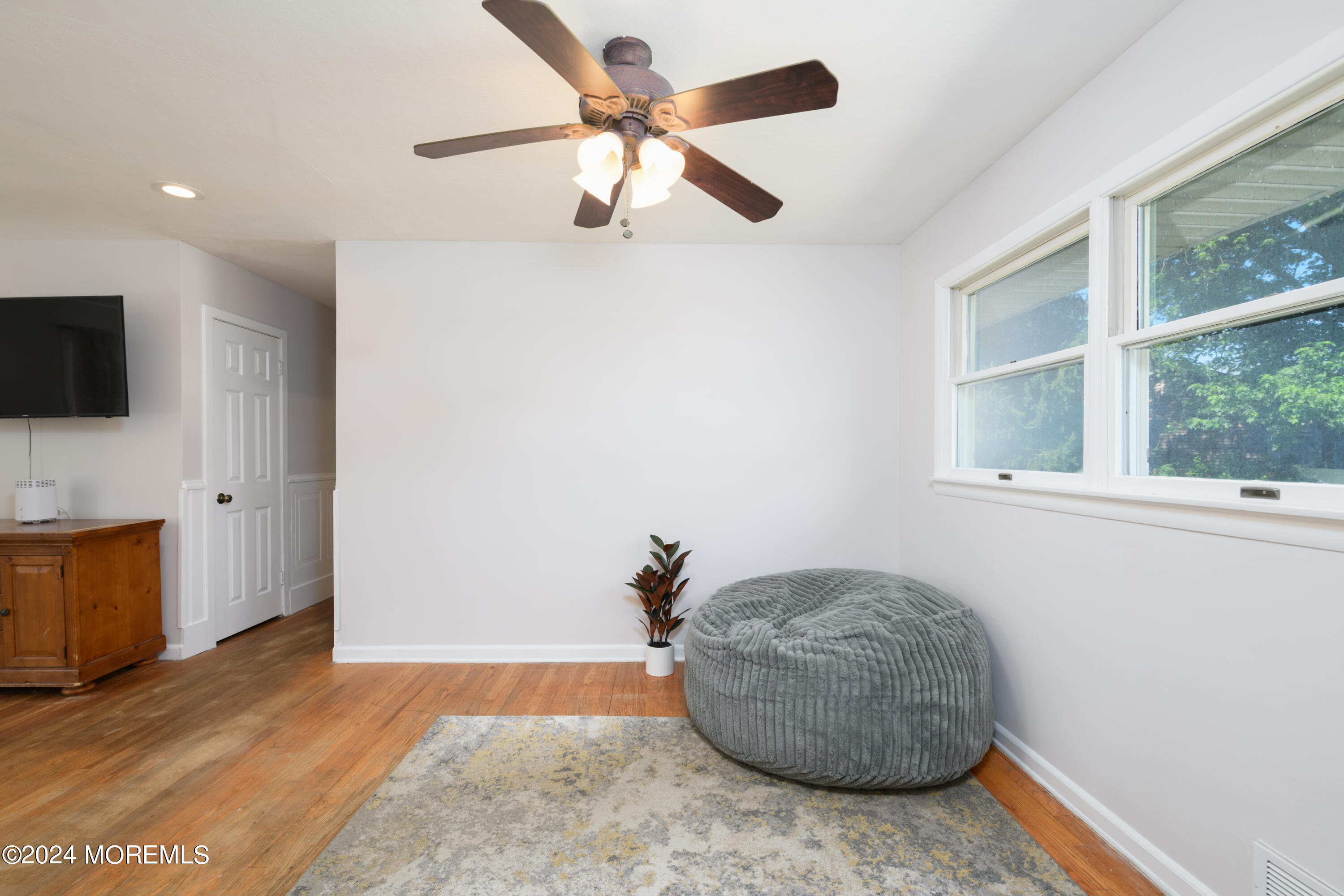 2 Morford Road Middletown, NJ 07748 - Photo 9 of 29 BAP_8664-Edit