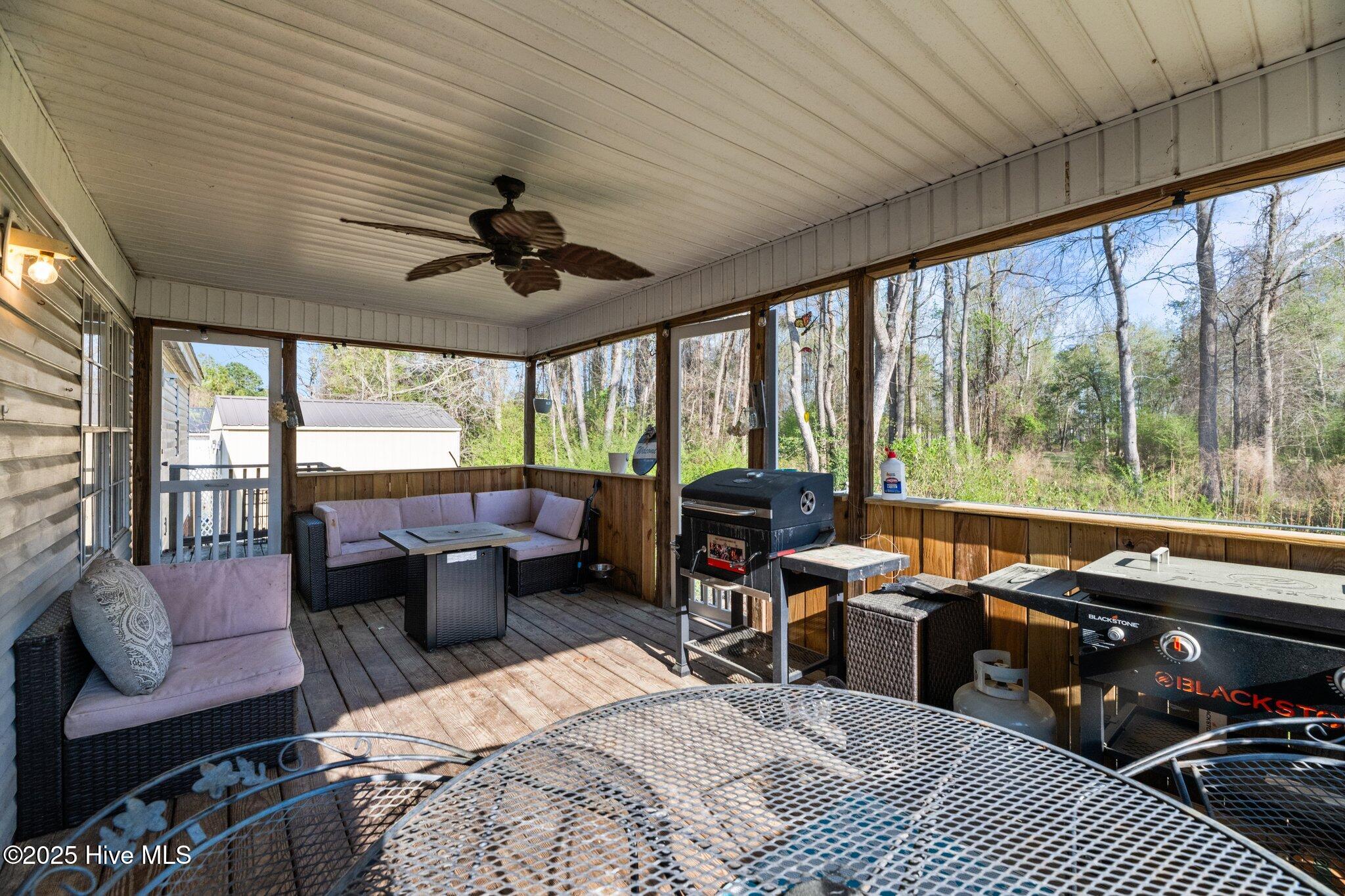 106 Theodore Lane New Bern, NC 28560 - Photo 37 of 58 21-web-or-mls-DSC_5642