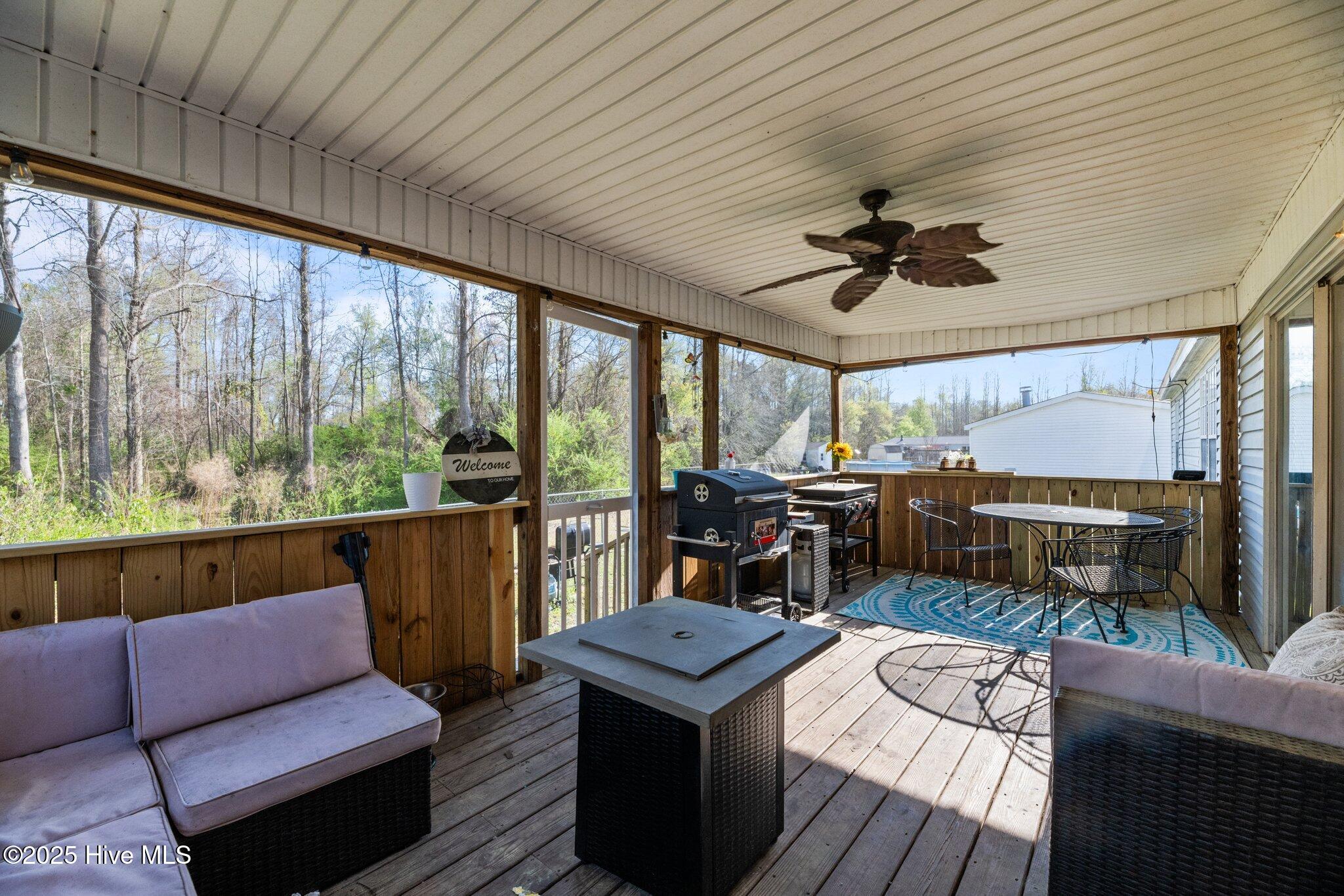 106 Theodore Lane New Bern, NC 28560 - Photo 38 of 58 20-web-or-mls-DSC_5640