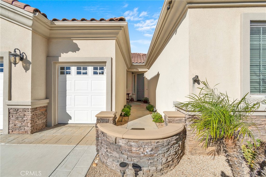 930 Gleneagles Road Beaumont, CA 92223 - Photo 5 of 40 a view of a living room and a window