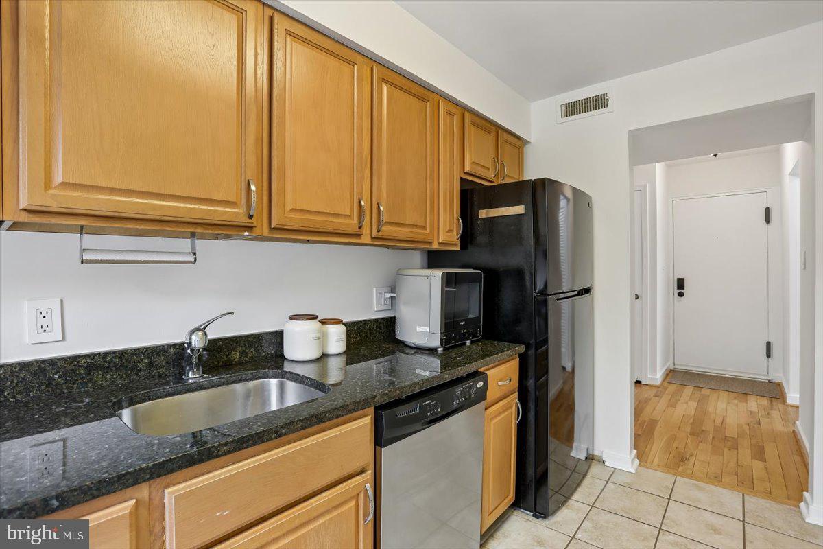 8205 Grubb Road, Unit 101 Silver Spring, MD 20910 - Photo 11 of 25