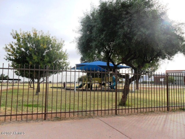 801 East Vineyard Road Phoenix, AZ 85042 - Photo 27 of 30 023-159499 - Near By Park