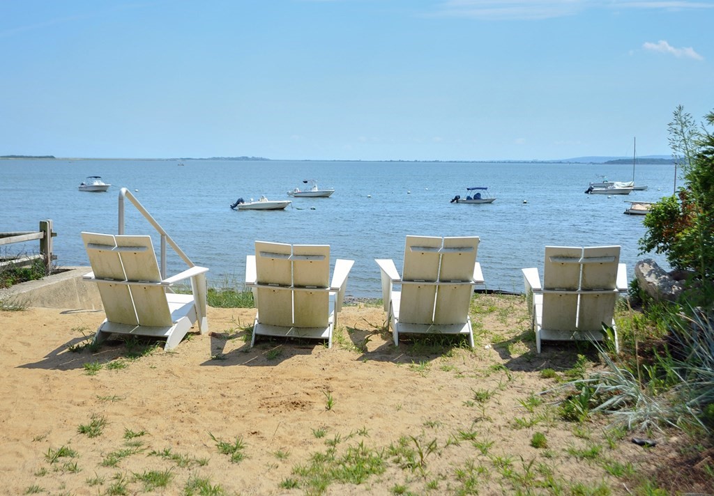 40 Upland Road Duxbury, MA 02332 - Photo 7 of 38