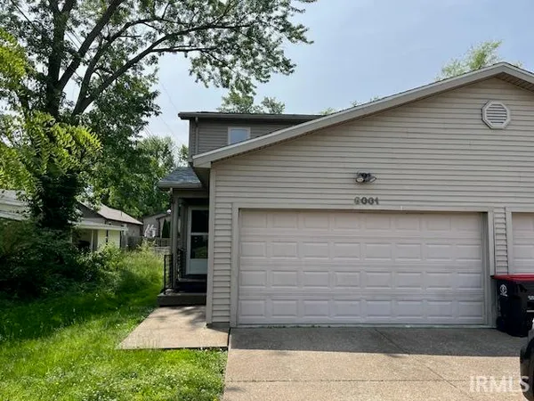 $1,395 | 8001 Alexandra Lane, Newburgh, IN 47630