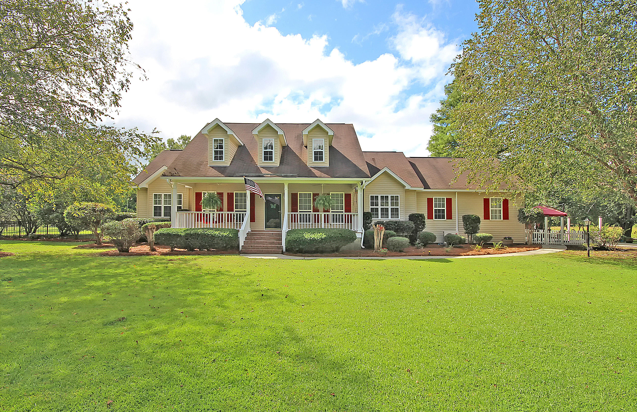 145 Campbell Road Ridgeville, SC 29472 - Photo 9 of 34 Front