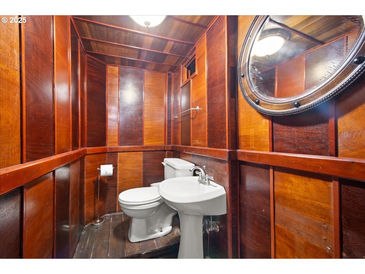 863 North Shepherd Road Washougal, WA 98671 - Photo 32 of 48