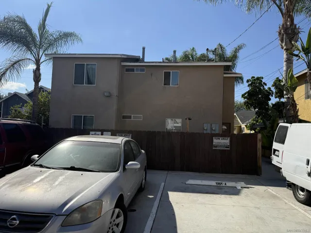 $1,800,000 | 1952 Irving Avenue, San Diego, CA 92113