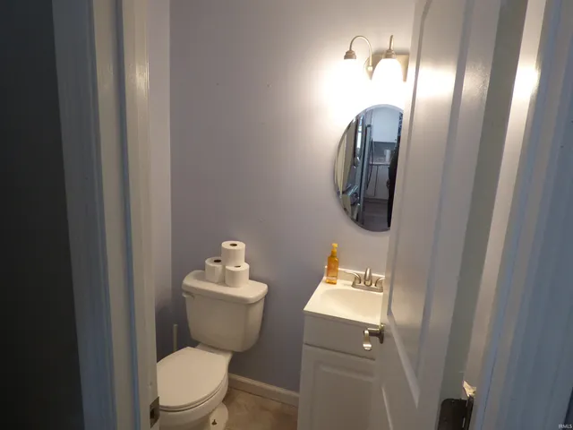 $255,000 | 2718 South County Road 450 West, Frankfort, IN 46041