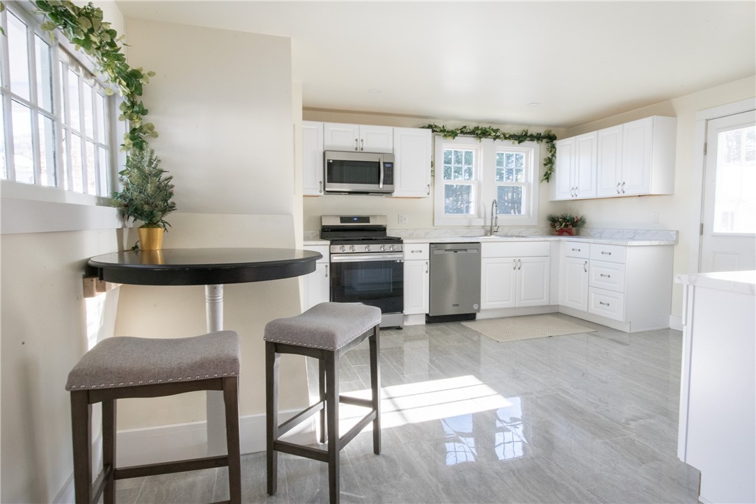 38 Townsend Street Walton, NY 13856 - Photo 5 of 19