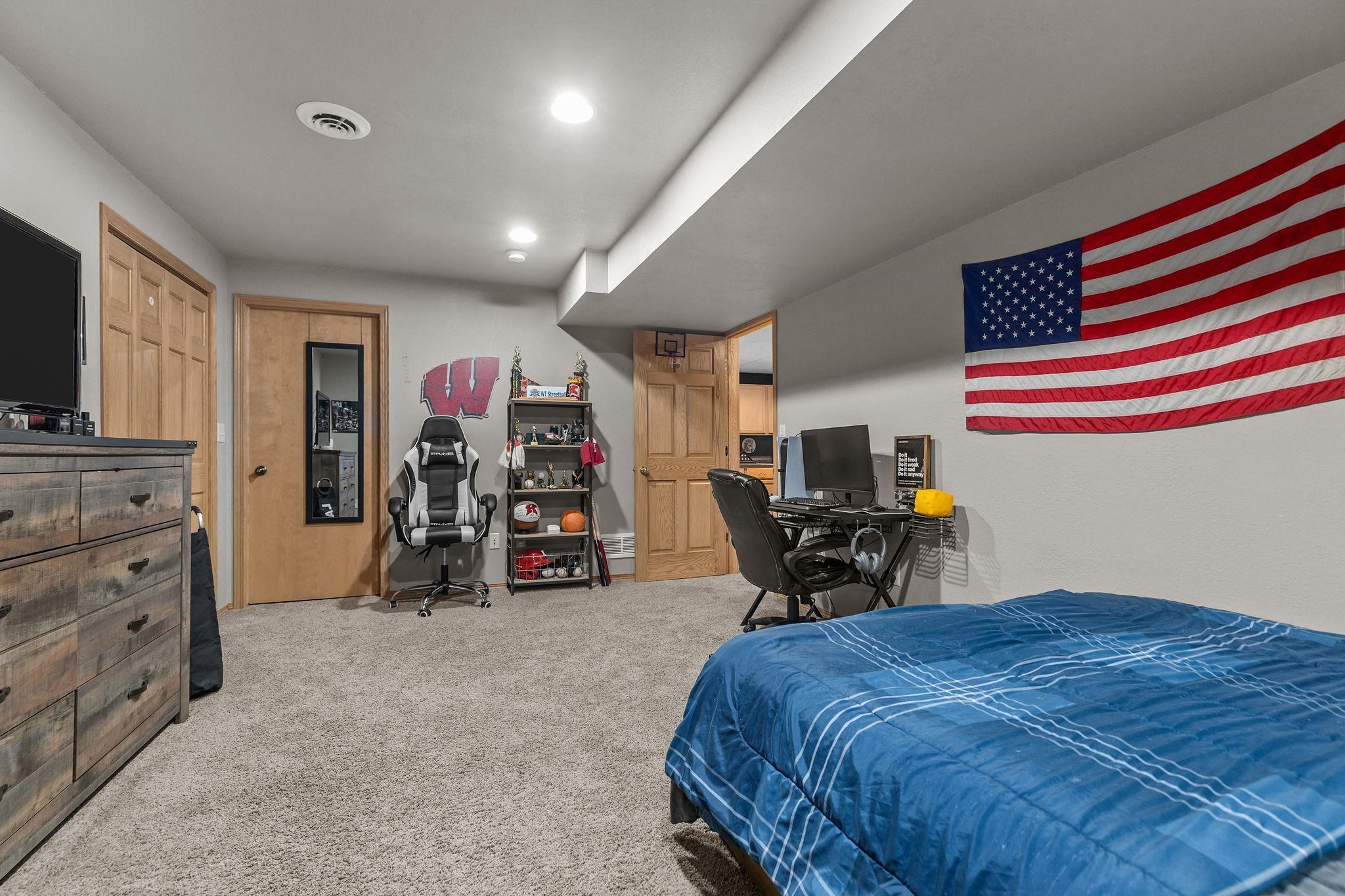 W5546 Mutzy Way Appleton, WI 54915 - Photo 41 of 66