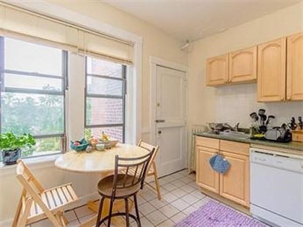 52 Cummings Road, Unit 5 Boston, MA 02135 - Photo 10 of 11