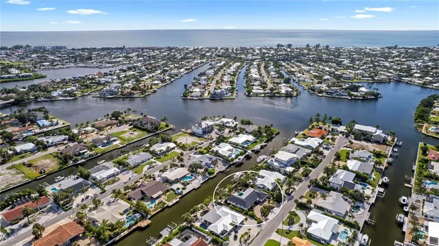 $2,395,000 | 624 Dundee Lane, Holmes Beach, FL 34217