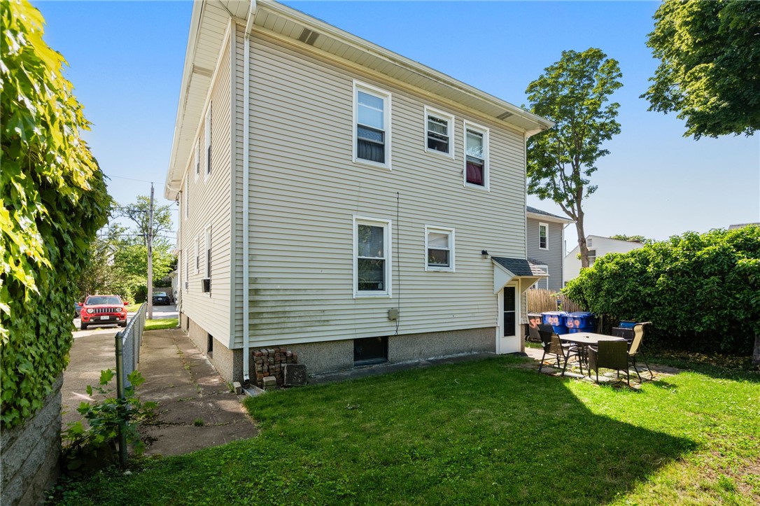 57 Sterling Street Pawtucket, RI 02860 - Photo 29 of 31