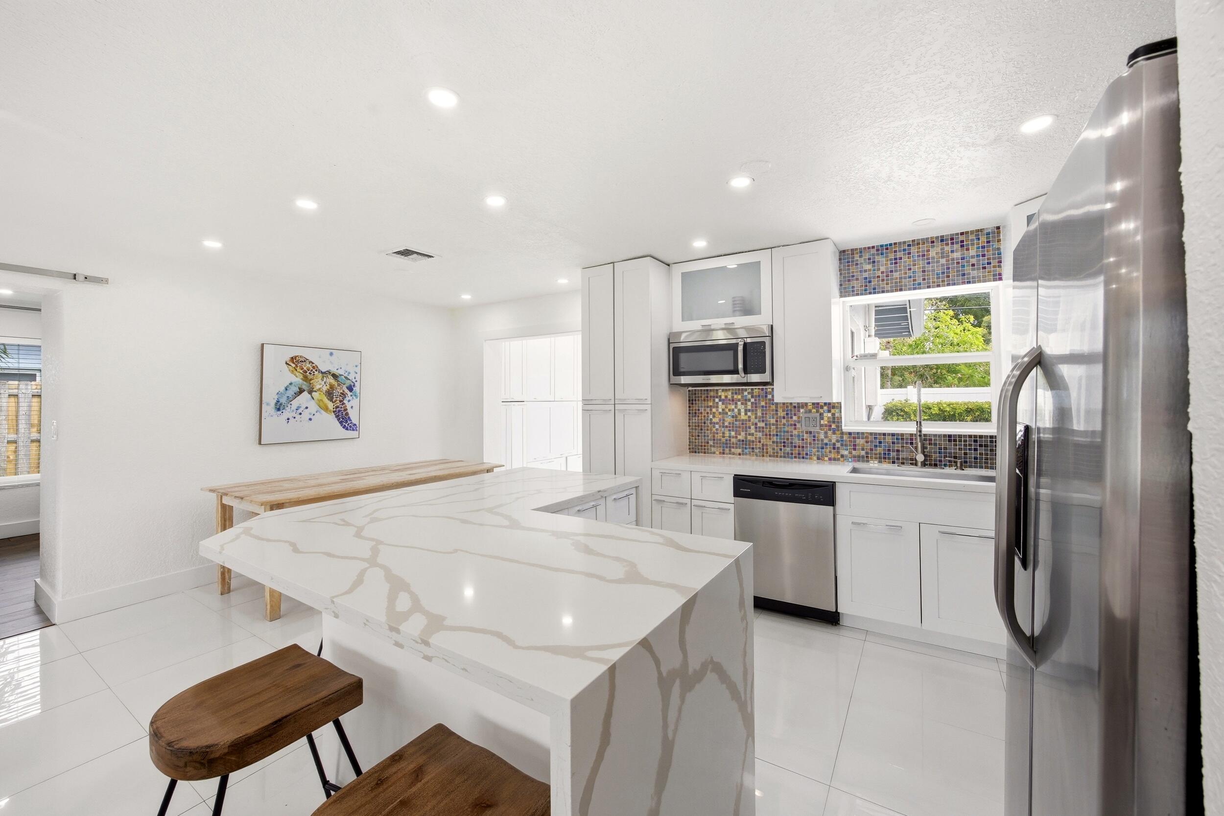 817 Southeast 16th Street Deerfield Beach, FL 33441 - Photo 15 of 55 16_453a9447