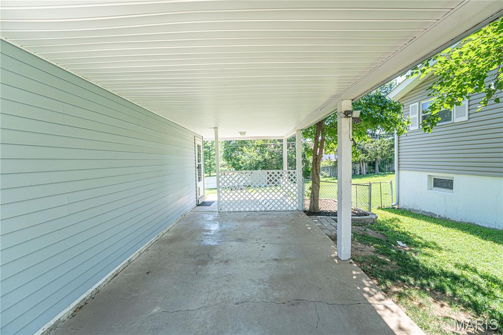 11100 Patsy Drive St. Louis, MO 63123 - Photo 28 of 31