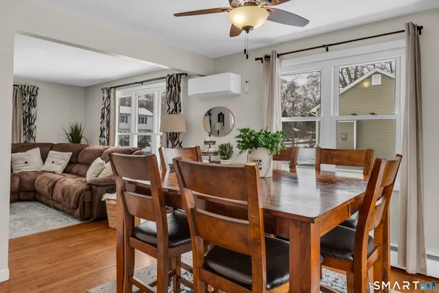 $385,000 | 21 Oakridge Drive, Gales Ferry, CT 06335