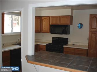 32 Leopard Road Paoli, PA 19301 - Photo 4 of 5 Kitchen