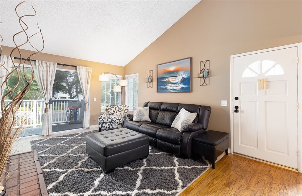 1311 West Capitol Drive, Unit 182 San Pedro, CA 90732 - Photo 6 of 43 Entry